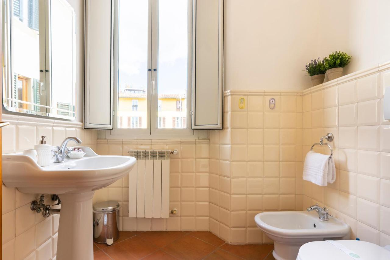 Verdi 11 Florencie Exteriér fotografie